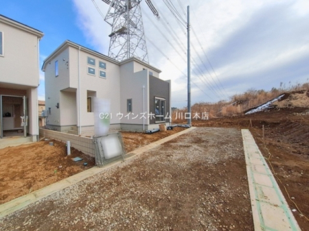 �O�ʓ��H�܂ތ��n�ʐ^ -