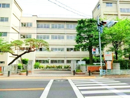 ���ӊ� �y���w�Z�z��z�s�������֒��w�Z�F1520�u