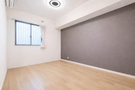 �m�� �����������A�N�Z���g�N���X���㎿�ȋ�Ԃ����o���܂��B��CG�ɂĉו��������Ă���܂��B