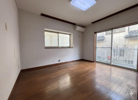 �Q�� ��Q���͂�����芰����8.75���I�N���[�[�b�g���ݒu����Ă���A�������ڂ����₷���Ȃ�܂��I