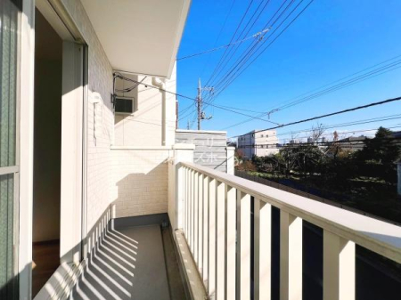 �o���R�j�[ ���r���O�K�ɐ��܂��ƃo���R�j�[���W�񂵂����K�����v�����I�Ǝ��������t���A�Ŋ�������[�������Ԏ��d�l�ł��I���󕨂��������߂ɊK�i������~�肷��K�v�͂���܂���B