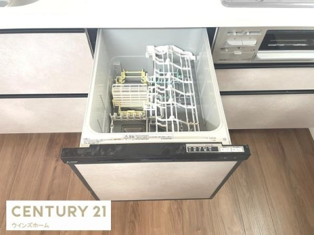 �L�b�`�� �r���g�C���H��@�t���̃V�X�e���L�b�`���ŉƎ��̕��S���y���A�Z�����p�p�}�}���T�|�[�g���܂��I