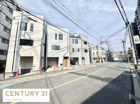 �O�ʓ��H�܂ތ��n�ʐ^ �O�ʓ��H�͓쑤������11.1���B�z������ǍD�ł��I