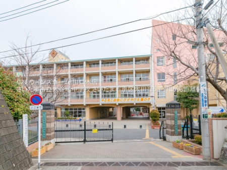 ���ӊ� �y���w�Z�z�������܎s����J�ꒆ�w�Z�F640�u