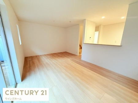 ���r���O �o���R�j�[�ւƂȂ���傫�ȑ���������������ރ��r���O�I�_�C�j���O�ƃ��r���O���g�������₷���Ԏ��B���ʂ����ǍD�Ŋ��C�����₷���ł��I