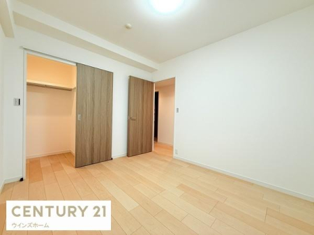 �m�� �V���v���ȃf�U�C�������̗͂m���B�E�H�[�N�C���N���[�[�b�g�t���ňߗނ�ו����X�b�L�����[�ł��܂��B