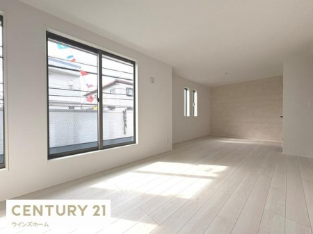 ���r���O �o���R�j�[�ւƂȂ���傫�ȑ���������������ރ��r���O�I�_�C�j���O�ƃ��r���O���g�������₷���Ԏ��B���ʂ����ǍD�Ŋ��C�����₷���ł��I