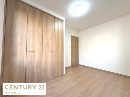 �m�� �V���v���ȃf�U�C�������̗͂m���B�N���[�[�b�g�t���ňߗނ�ו����X�b�L�����[�ł��܂��B