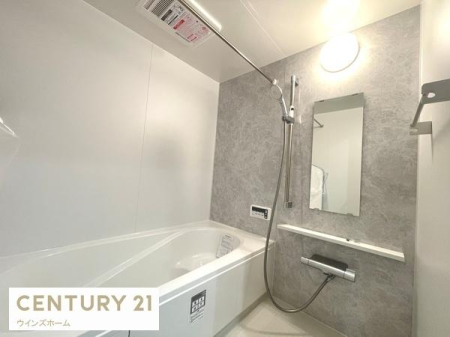 ���� �������Ƃ����L���̂����C�X�y�[�X!�S�Ɛg�̂����t���b�V������������̋�Ԃł�����o�X���[���I