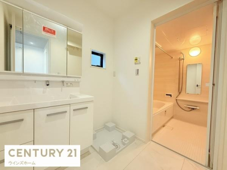 ���ʑ�E���ʏ� ���ʎ��͂�Ƃ肠��L���Ŗ����̏��������K�ł��B���ʑ���[�ɂ́A������p�i��X�L���P�A�p�i�Ȃǂ���������[�ł���悤�X�y�[�X���[�����Ă��܂��I�������芷�C���\���ɍs���܂��I