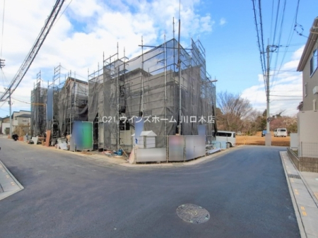 �O�ʓ��H�܂ތ��n�ʐ^ -