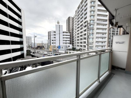 �o���R�j�[ -