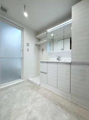 ���ʑ�E���ʏ� -