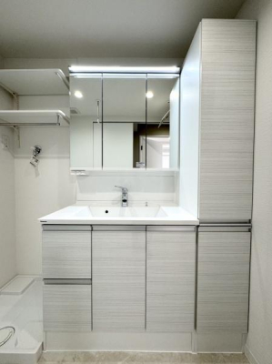 ���ʑ�E���ʏ� -