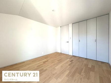 �m�� ���炩�ȓ��������S�n�悭�������ނ�������6.6���̂�Ƃ肠��L���B�N���[�[�b�g�����ŐQ����q�ǂ������ɂ��҂�����̋�Ԃł��B