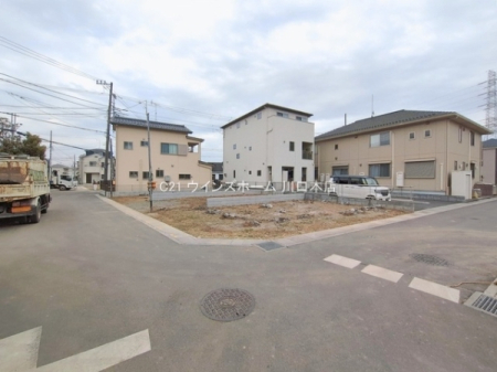 �O�ʓ��H�܂ތ��n�ʐ^ -