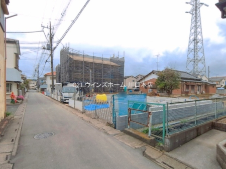 �O�ʓ��H�܂ތ��n�ʐ^ -