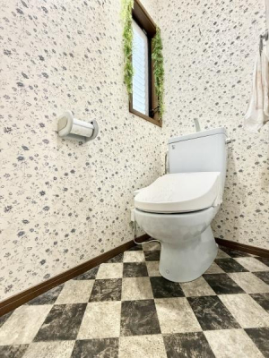 �g�C�� �g�C���͂P�K��2�K�ɂ���܂��I�������芷�C���\���s���܂��I�@��CG�ɂĉו��������Ă���܂��B