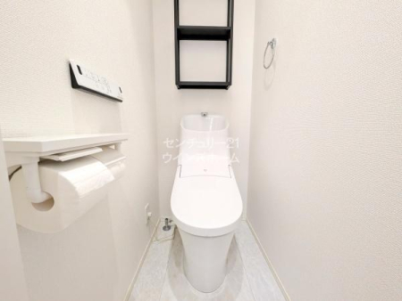 �g�C�� �g�C���͉������@�\���ڂȂ̂ŁA�����ɋC�����ǂ����g�����������܂��I�g�C���b�g�y�[�p�[�̐ߖ�ɂ��Ȃ�܂��ˁB�g�[�֍��Ŋ����������������ł��B