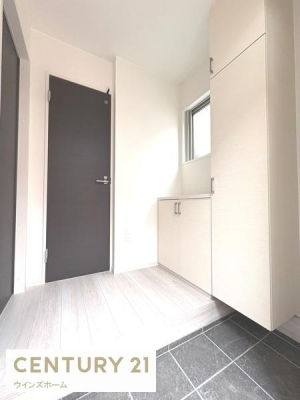 ���� ������Ƃ������邢���ւ́A�L�x�Ȏ��[�ŃX�b�L���ƕЕt���A�������̂����ۂɁB�����̏o���肪���K�ɂȂ�@�\�I�ȋ�Ԃł��B