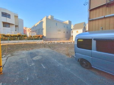 �O�ʓ��H�܂ތ��n�ʐ^ �����������Z��X�I�k����4�������B���ӊ��ǍD�ł��B