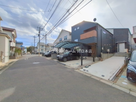 �O�ʓ��H�܂ތ��n�ʐ^ -