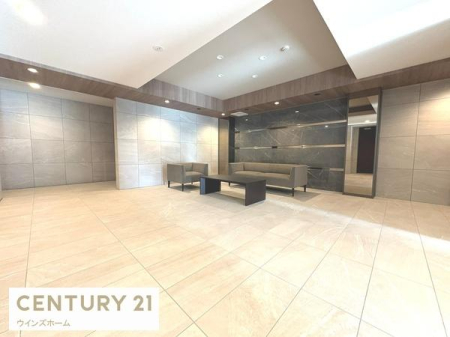 ���r�[ ���r�[�͍������A�J�����̂���L�X�Ƃ�������ƂȂ��Ă��܂��B�I�V�����ȃ��r�[�ł��q�l�����o�}�����鎖���ł��܂��B