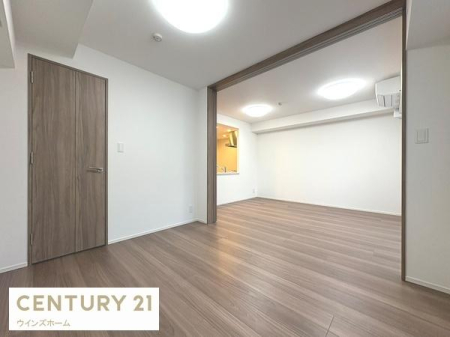 �m�� ���r���O�Ƒ����Ԃ�5.5���̗m���I�d�؂������Ĉ�̓I�ɍL�����g�������������Ƃ��ł��܂��B�������T�C�Y�̎��[�����p�ӁB