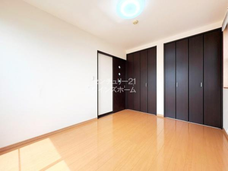 �m�� ���ׂĂ̂������Ɏ��[���ݒu����Ă��܂��I�ו���u���ꏊ���m�ۂ����̂ł������̐������ڂ����₷���Ȃ�A���K�ȋ�Ԃ����肠���܂��B