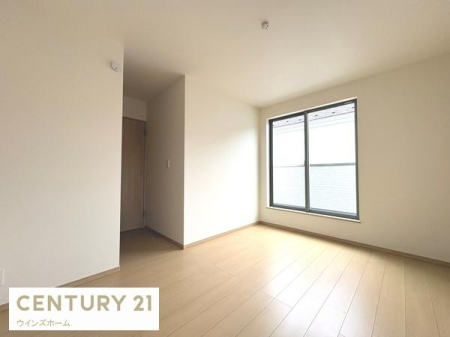 �m�� �o���R�j�[�ɖʂ����m����6.75���B�N���[�[�b�g�t���I����������������K�ȋ�Ԃł��낰�܂��I