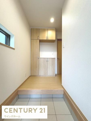 ���� ������Ƃ������邢���ւ͐������̂����ۂɁB�����̏o���肪���K�ɂȂ�@�\�I�ȋ�Ԃł��B