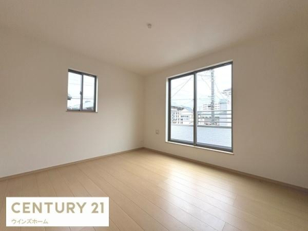 �m�� 2�ʍ̌��̖��邢�m���BWIC�t���ł������X�b�L���I7���̍L���ŐQ���ɂ��s�b�^���ł��I