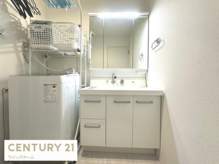 ���ʑ�E���ʏ� ���ʎ��͂�Ƃ肠��L���Ŗ����̏��������K�ł��B���ʑ���[�ɂ́A������p�i��X�L���P�A�p�i�Ȃǂ���������[�ł���悤�X�y�[�X���[�����Ă��܂��I