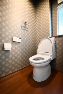 �g�C�� ���ł����K�Ɏg���鉷�����֍���ݒu�I�����R�����ǖʂɐݒu����Ă���̂��g���Ă��ĕ֗����������܂��I�������芷�C���\���ɍs���܂��I