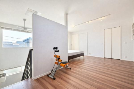 �Q�� �o���R�j�[�ɖʂ��̌������Ղ�L�X�Ƃ��Ă��Ė��邢�������ł��I