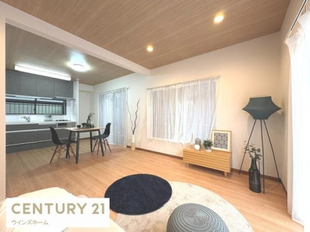 ���r���O 3�J������ݒu�������r���O�͉Ƒ����W���e���̏ꏊ�B�z������A���ʂ����ǍD�ł��I