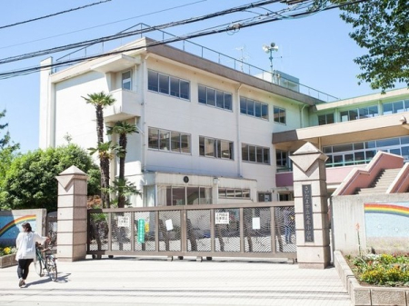 ���ӊ� �y���w�Z�z�������܎s���哌���w�Z�F348�u