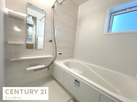 ���� �������薾�邢�����C�X�y�[�X!�S�Ɛg�̂����t���b�V������������̋�Ԃł�����o�X���[���I
