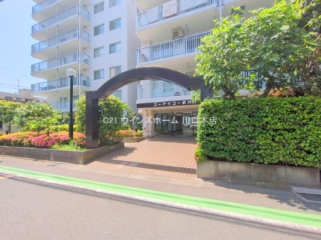 �G���g�����X -