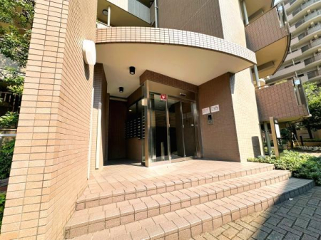 �G���g�����X �G���g�����X�̓I�[�g���b�N�V�X�e�����ځI�s�R�҂�󂫑����N�����Â炭�Ȃ�h�Ɛ��������Ȃ�܂��I�܂��Z�[���X�⊩�U������ł���̂��������ł��ˁB