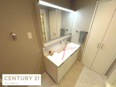 ���ʑ�E���ʏ� �V�K�����ς̐��ʉ��ϑ�ɂ́A������p�i��X�L���P�A�p�i�Ȃǂ���������[�ł���悤�X�y�[�X���[�����Ă��܂��I���[�I���ݒu���Ă��胊�l���������[�ł��֗��ł��B