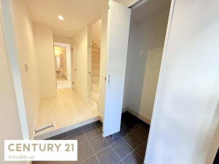 ���� �L�x�Ȏ��[�͂̃V���[�Y�C���N���[�[�b�g�Ō��ւ��X�b�L���ƌ����邱�Ƃ��ł��܂��I