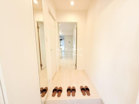 ���� �Ƃ̑���ۂ����߂�G���g�����X�͂����L���C�ɂ��Ă����������́B�����Ō��ւɂ͂��Ƒ��̌C����������Ɛ����ł�����[�X�y�[�X���m�ۂ��܂����I�p���t���ł��o�����O�̍ŏI�`�F�b�N���΂�����ł��I