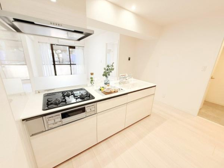 �L�b�`�� �V�X�e���L�b�`����2025�N2���Ɍ����ρI2026�N2���ɃK�X�R�������������Ă��܂��I�������������r���O�ɂ��邲�Ƒ��Ƃ̉�b���y���߂�Ζʎ����̗p���܂����I�r���g�C���򐅊�������������@�\�^�C�v�ł��I