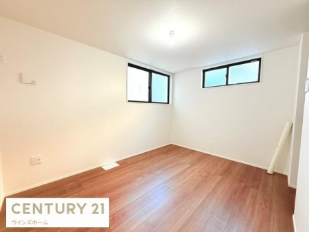 �m�� 2�ʍ̌��̖��邢�m���BWIC�t���ł������X�b�L���I7.5���̍L���ŐQ���ɂ��s�b�^���ł��I