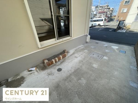 ���ԏ� �J�[�X�y�[�X1��L��܂��I���]�Ԃ��u�����Ƃ��\�Ȓ��ԏ�ł��B