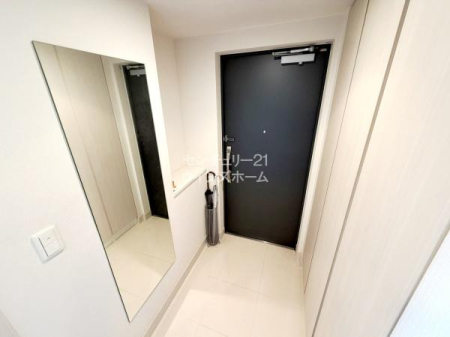 ���� �Ƃ̑���ۂ����߂�G���g�����X�͂����L���C�ɂ��Ă����������́B�����Ō��ւɂ͂��Ƒ��̌C����������Ɛ����ł�����[�X�y�[�X���m�ۂ��܂����I�p���t���ł��o�����O�̍ŏI�`�F�b�N���΂�����ł��I