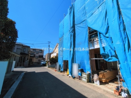 �O�ʓ��H�܂ތ��n�ʐ^ -