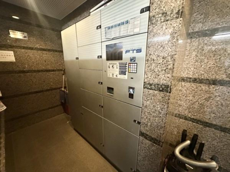 ���̑����p�� ��������ɂ������ȋ������̂��ƒ�ɂ���������z�{�b�N�X�t���I���Ԏw��Ȃ��ł��ł��ו����󂯎���̂ŁA�Ĕz�B���s�v�ɂȂ�ƂĂ��֗��Ȑݔ��ł��B