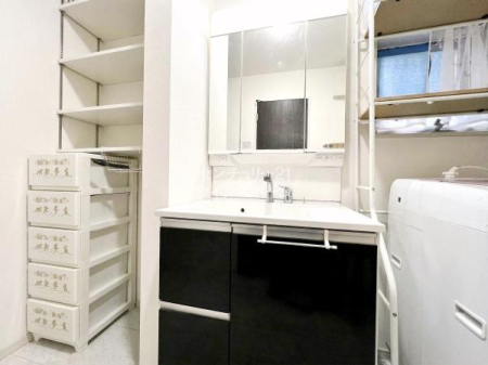 ���ʑ�E���ʏ� �g������̗ǂ��O�ʋ��^�̐��ʉ��ϑ�B���̊p�x���ς�����̂Ńw�A�X�^�C���⃁�C�N�ɂ��������Ɋ������ł��ˁI���I������̂Ń^�I������ʗp��Ȃǂ�����������[�ł��܂��B��CG�ŉƍ�����������Ă��܂�